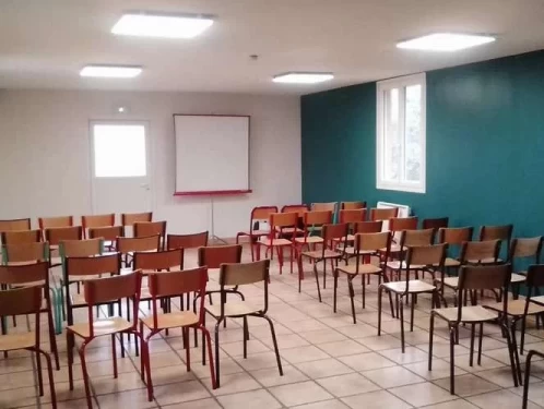 Salle de réunion  idéal pour votre activité professionnelle à Poitiers