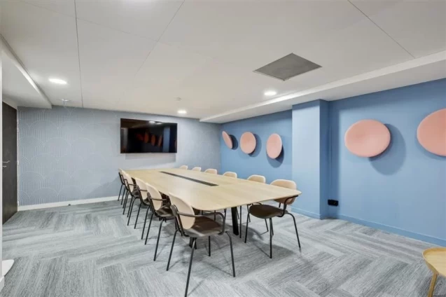 Plateau privé  idéal pour votre activité professionnelle à Maisons-Alfort