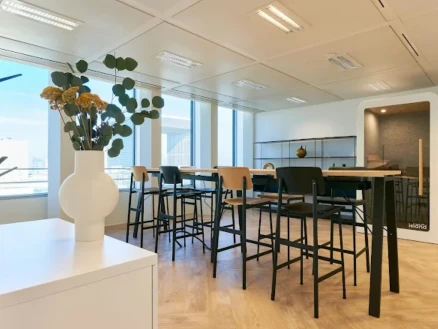 Bureau fermé  idéal pour votre activité professionnelle à Puteaux