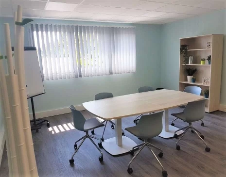 Bureau fermé  idéal pour votre activité professionnelle à Reims
