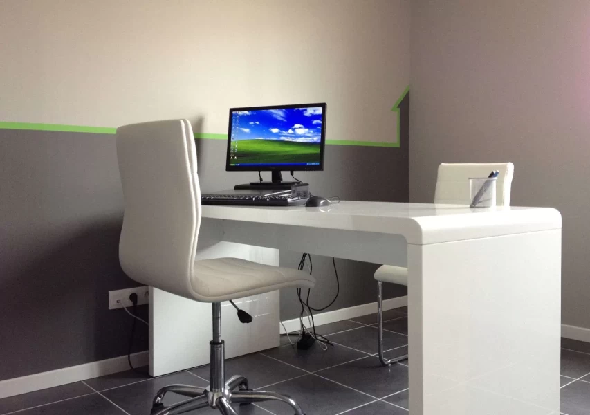 Bureau fermé  idéal pour votre activité professionnelle à Rieux-Volvestre
