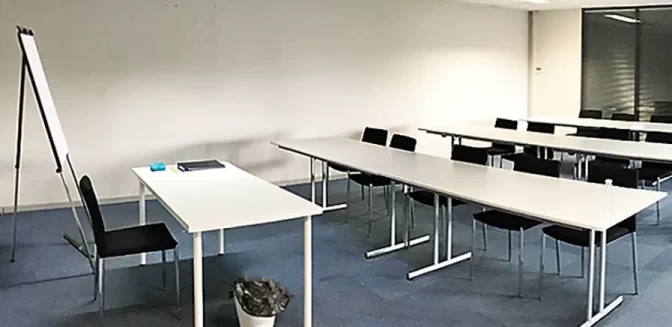 Salle de réunion  idéal pour votre activité professionnelle à Rillieux-la-Pape