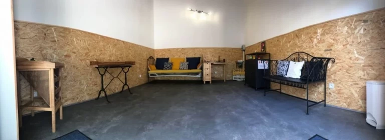 Salle de réunion  idéal pour votre activité professionnelle à Romans-sur-Isère