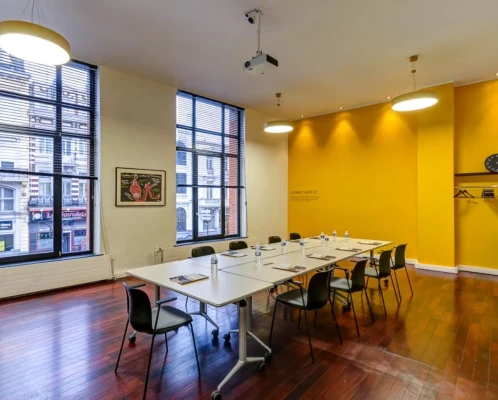 Salle de réunion  idéal pour votre activité professionnelle à Roubaix