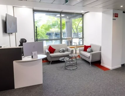 Bureau fermé  idéal pour votre activité professionnelle à Rueil-Malmaison
