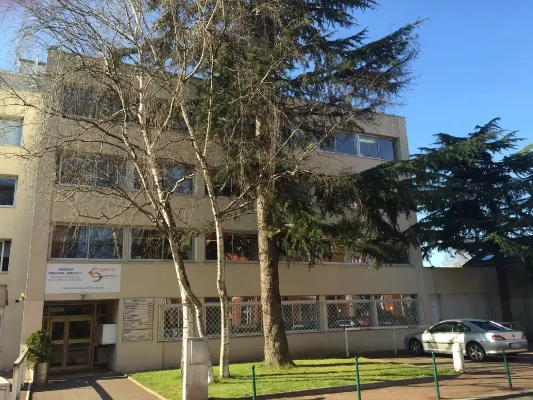 Bureau fermé  idéal pour votre activité professionnelle à Rueil-Malmaison