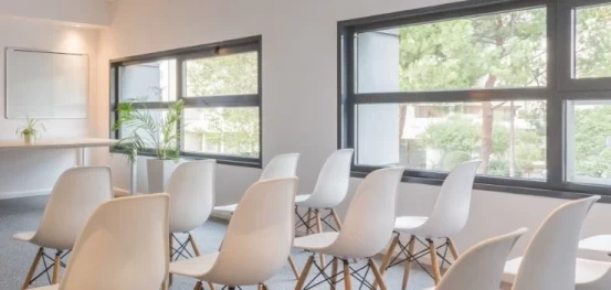 Salle de réunion  idéal pour votre activité professionnelle à Saint-Amand-Montrond