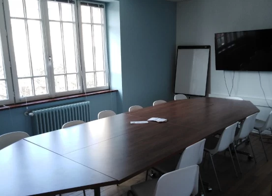 Bureau fermé  idéal pour votre activité professionnelle à Saint-Briac-sur-Mer