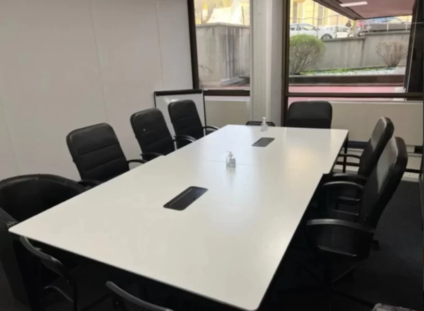 Bureau fermé  idéal pour votre activité professionnelle à Saint-Cloud