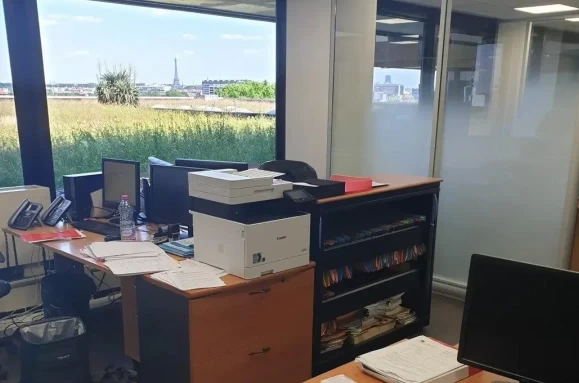Bureau fermé  idéal pour votre activité professionnelle à Saint-Cloud