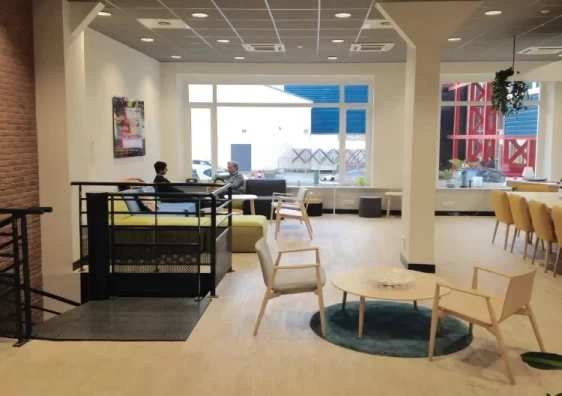 Bureau fermé  idéal pour votre activité professionnelle à Saint-Denis