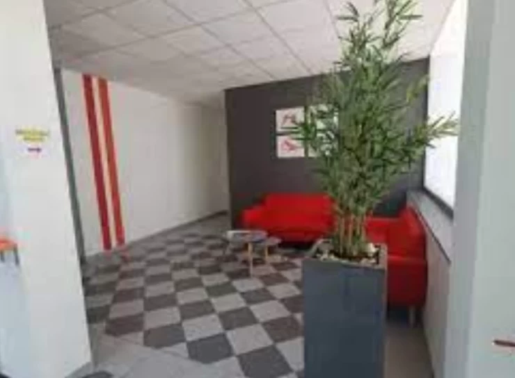 Bureau fermé  idéal pour votre activité professionnelle à Saint-Denis