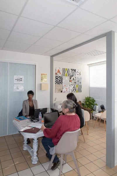 Salle de réunion  idéal pour votre activité professionnelle à Saint-Gaudens