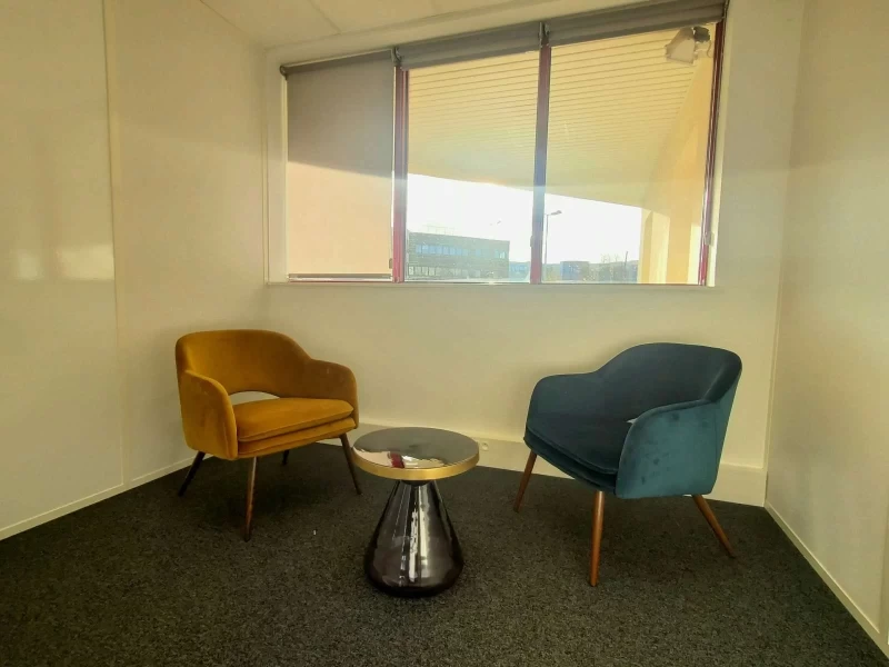 Salle de réunion  idéal pour votre activité professionnelle à Saint-Grégoire