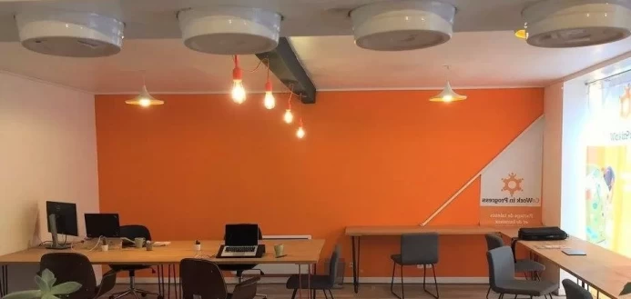 Espaces de coworking  idéal pour votre activité professionnelle à Saint-Michel-en-Grève