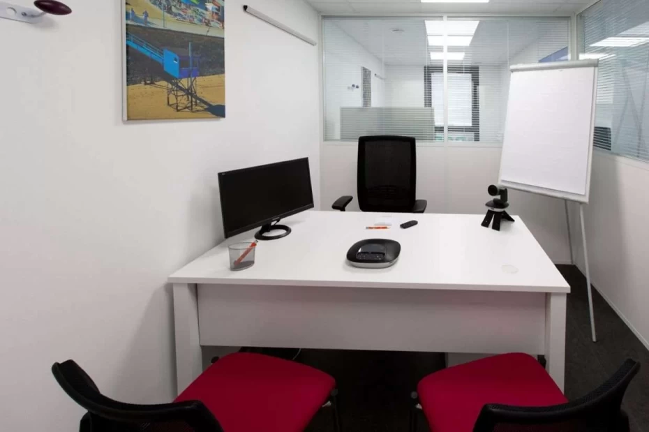 Bureau fermé  idéal pour votre activité professionnelle à Saint-Nazaire