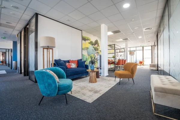 Bureau fermé  idéal pour votre activité professionnelle à Saint-Priest