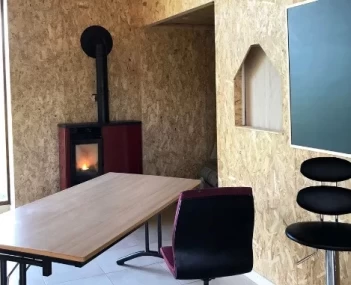 Espaces de coworking  idéal pour votre activité professionnelle à Saint-Saturnin-du-Bois