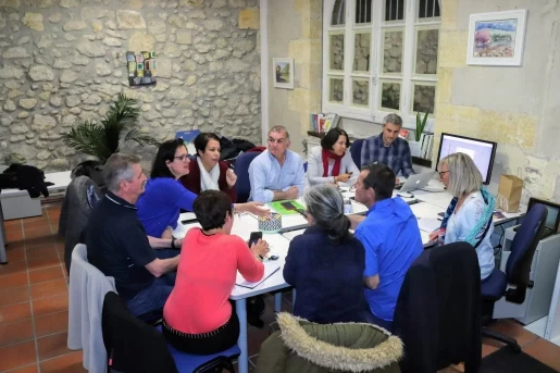 Salle de réunion  idéal pour votre activité professionnelle à Saint-Selve