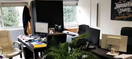 Bureau fermé  idéal pour votre activité professionnelle à Salon-de-Provence
