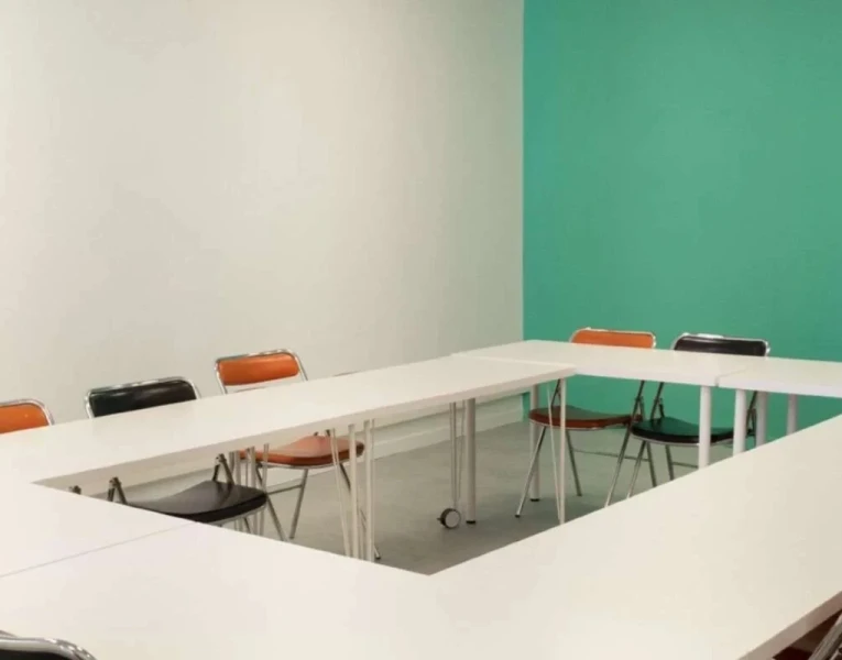 Salle de réunion  idéal pour votre activité professionnelle à Sète