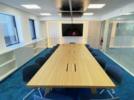 Bureau fermé  idéal pour votre activité professionnelle à Sèvres