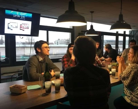 Salle de réunion  idéal pour votre activité professionnelle à Strasbourg