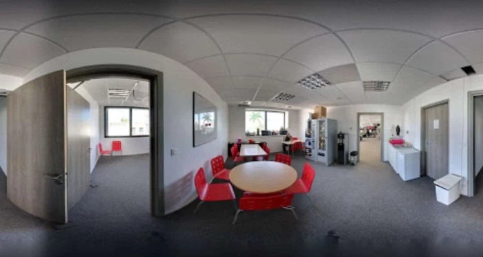 Salle de réunion  idéal pour votre activité professionnelle à Strasbourg