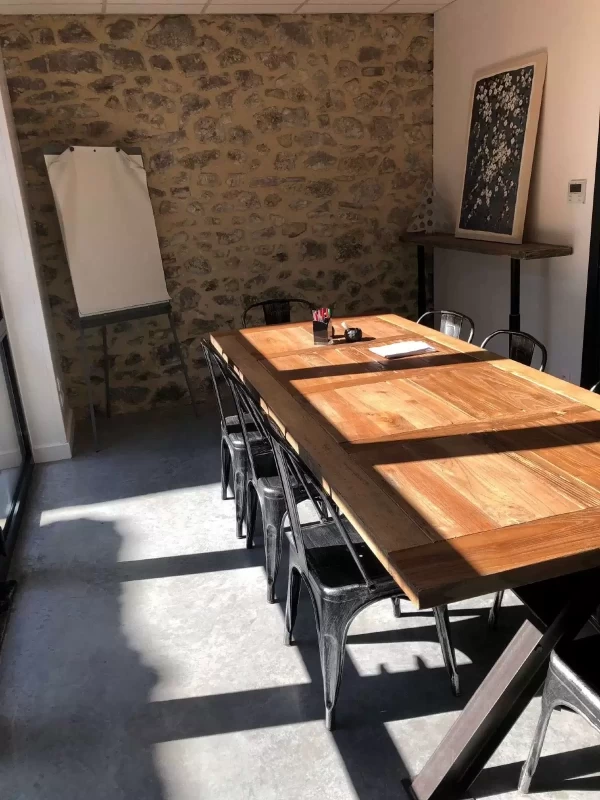 Salle de réunion  idéal pour votre activité professionnelle à Tain-l'Hermitage