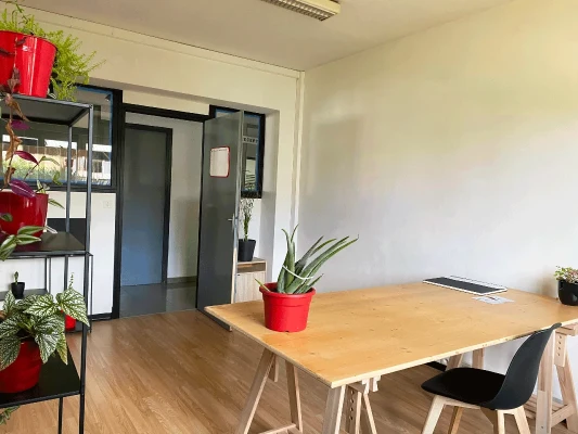 Salle de réunion  idéal pour votre activité professionnelle à Tarbes