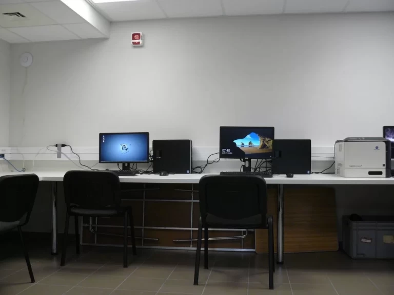 Espaces de coworking  idéal pour votre activité professionnelle à Tarnac