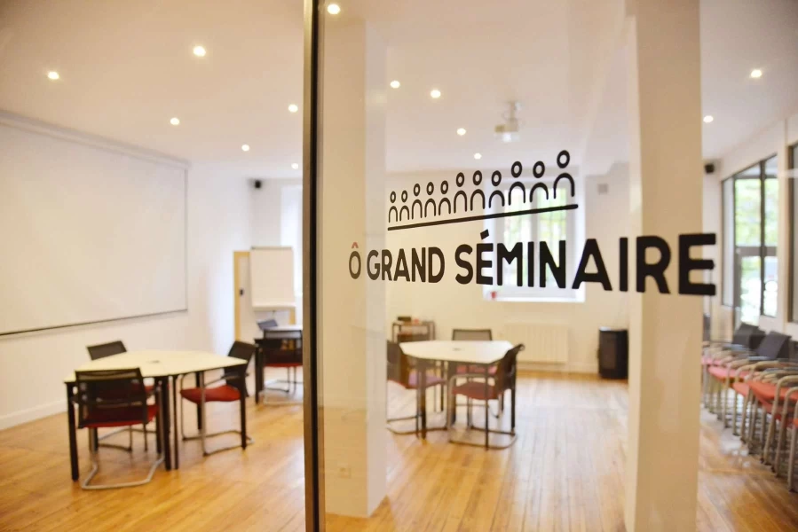 Salle de réunion  idéal pour votre activité professionnelle à Toulouse