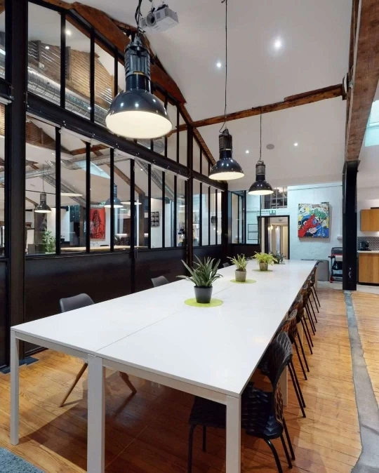 Salle de réunion  idéal pour votre activité professionnelle à Toulouse