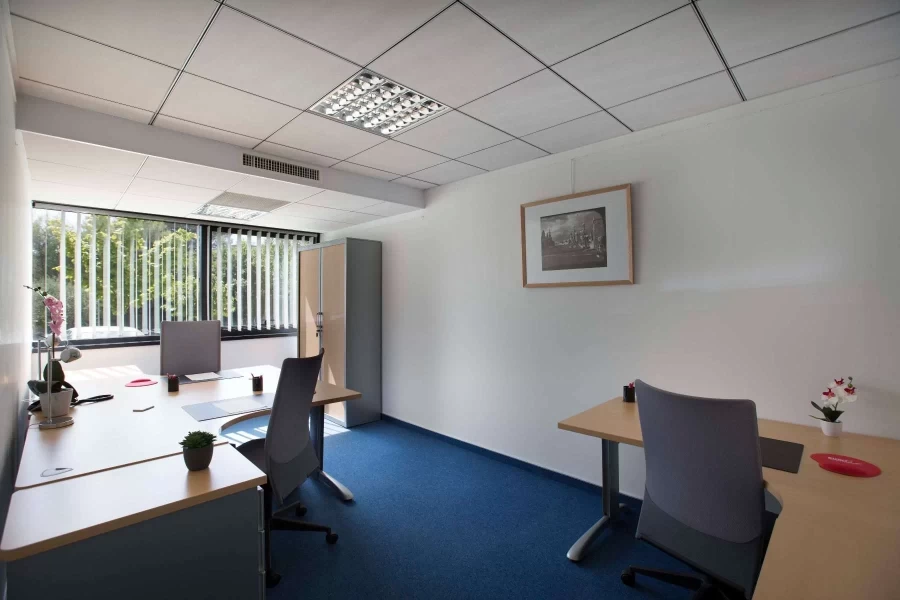 Bureau fermé  idéal pour votre activité professionnelle à Valbonne