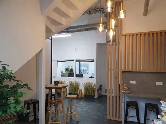 Bureau fermé  idéal pour votre activité professionnelle à Vanves