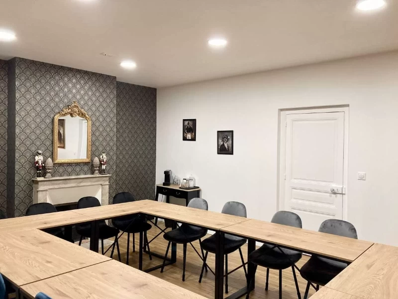 Salle de réunion  idéal pour votre activité professionnelle à Veigné