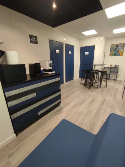 Salle de réunion  idéal pour votre activité professionnelle à Venelles