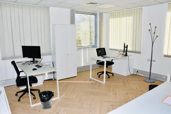 Bureau fermé  idéal pour votre activité professionnelle à Villebon-sur-Yvette