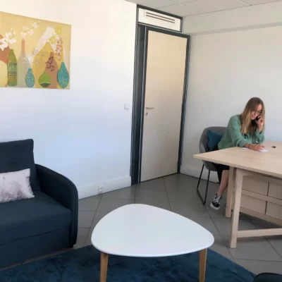 Bureau fermé  idéal pour votre activité professionnelle à Viry-Châtillon